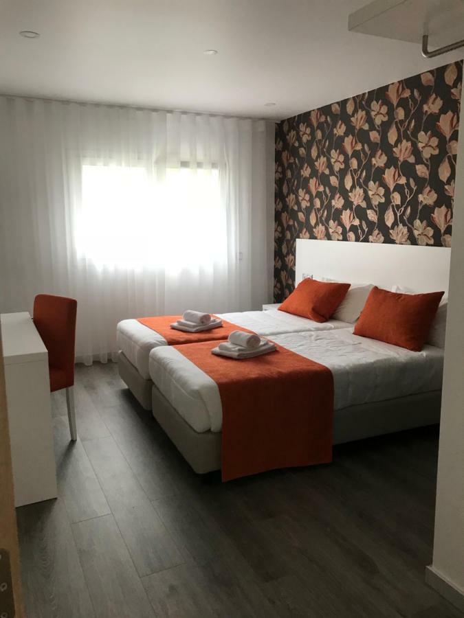 Pinoyhouse Fatima Hotel Buitenkant foto
